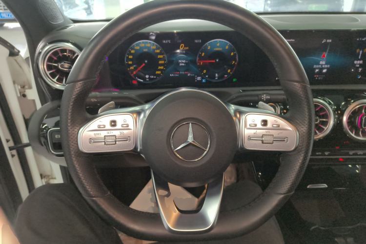 Used Mercedes-Benz A-Class 2021 A 200 L Sport Sedan Fashion Model Steering Wheel