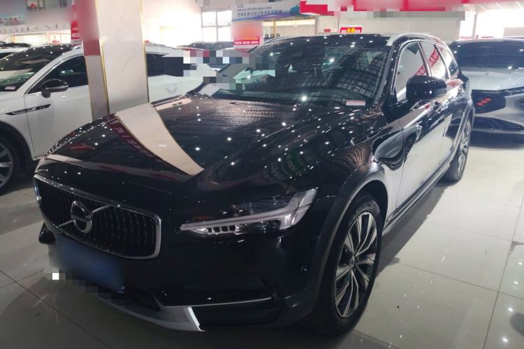 Used Volvo V90 2017 Cross Country T5 AWD Smart Range Edition