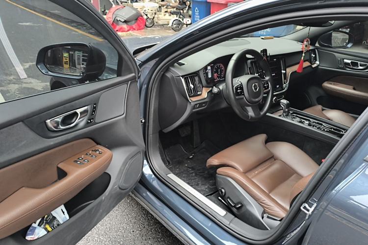 Used Volvo S60 2021 T4 Zhiyuan Luxury Edition Driver Seat