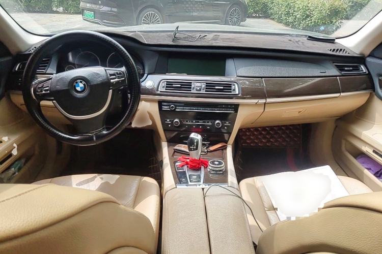 Used BMW 7 Series 2009 730Li Leading Model
