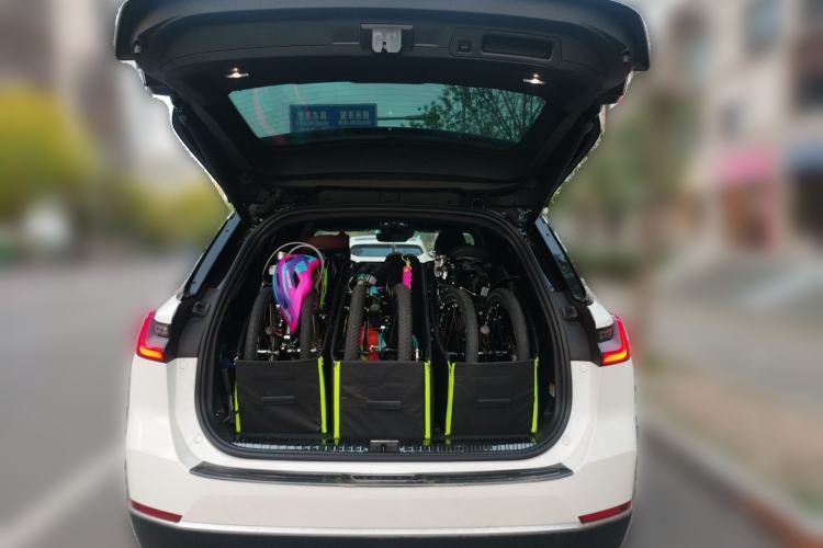 Used Nio ES8 2022 75 kWh Six-Seater Version Trunk