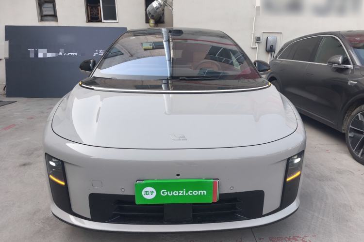 Used Li Auto i8 2025 Model Standard Version Front