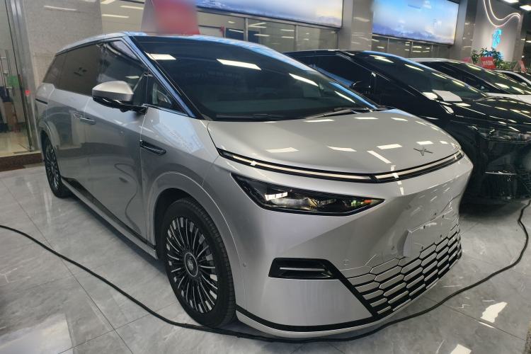 Used XPeng X9 2025 650 Long-Range Max