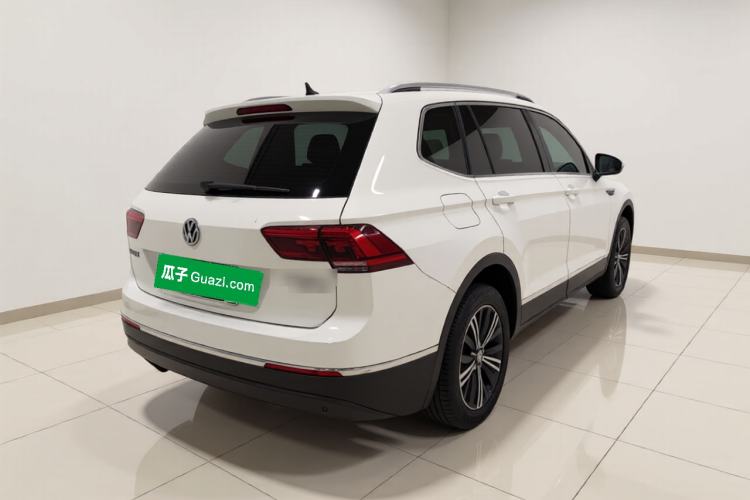 Used Volkswagen Tiguan L 2017 330TSI Automatic Two-Wheel Drive Flagship Edition Exterior 5