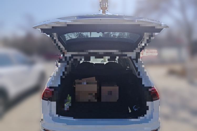 Used Volkswagen Tiguan L 2023 330TSI Automatic Two-Wheel Drive R-Line Enjoyment Edition