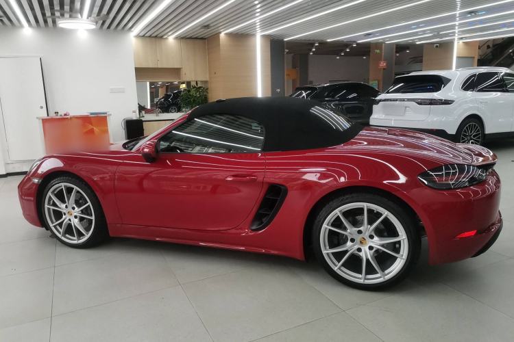 Used Porsche 718 2020 Boxster 2.0T
