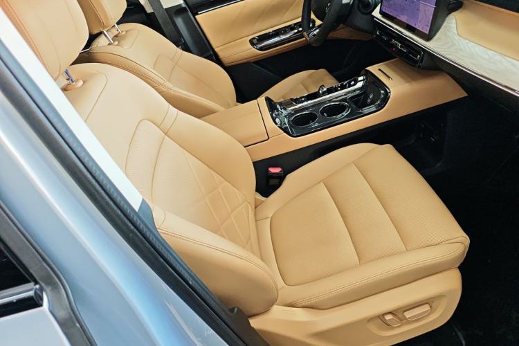 Used GAC Trumpchi E8 New Energy 2024 150km MAX+ Right Front Seat