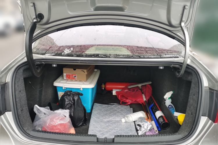 Used Volkswagen Sagitar 2012 1.4TSI Automatic Luxury Edition
