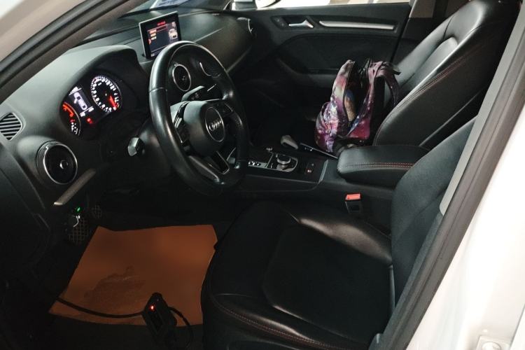 Used Audi A3 2017 Limousine 35 TFSI Ambition Edition
