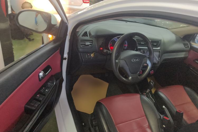 Used Kia K2 2015 Hatchback 1.4L AT GLS Cool Edition