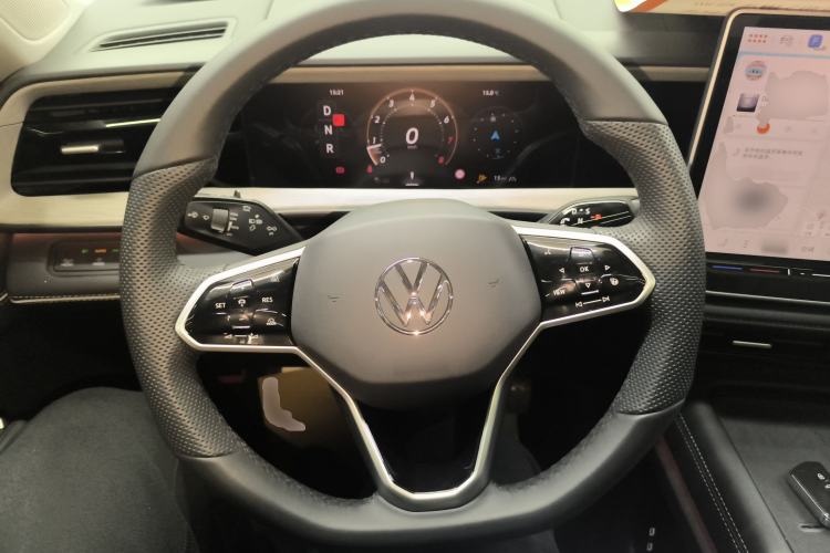 Used Volkswagen Teramont 2025 Tiguan Pro 450TSI 4Motion Crosswind Edition
