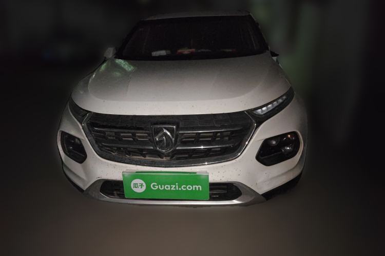 Used Baojun 510 2017 1.5L Manual Fashion Model