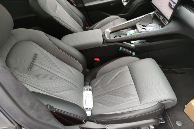 Used Zeekr 007GT 2025 Rear-Drive Intelligent Driving Version 75 kWh