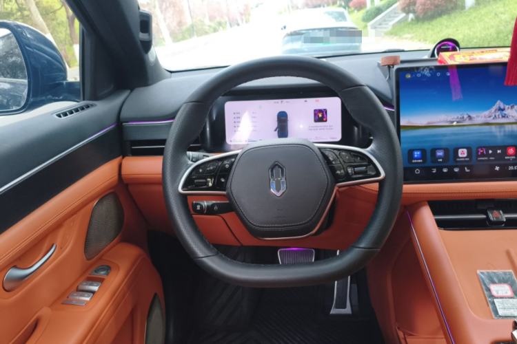 Used Hima AITO M7 2024 1.5T Intelligent Drive Rear-Drive Ultra Version 5 Seats Steering Wheel