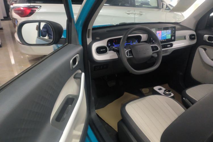 Used Livan Blue Balloon 2025 Model Dynamic Version Driver Seat