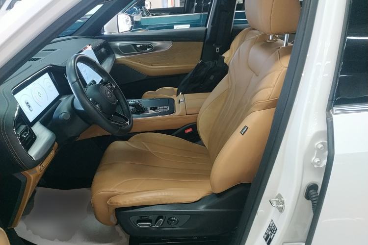 Used GAC Trumpchi ES9 2024 PHEV with 143 km Max