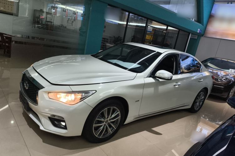 Used Infiniti Q50L 2022 2.0T Comfort Edition
