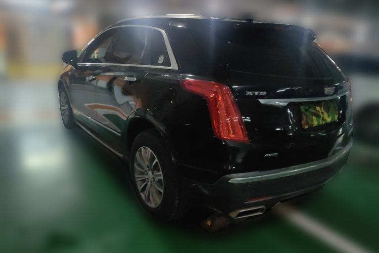 Used Cadillac XT5 2017 Anniversary Edition 28T Four-Wheel Drive Luxury Model Rear Left 45 Deg