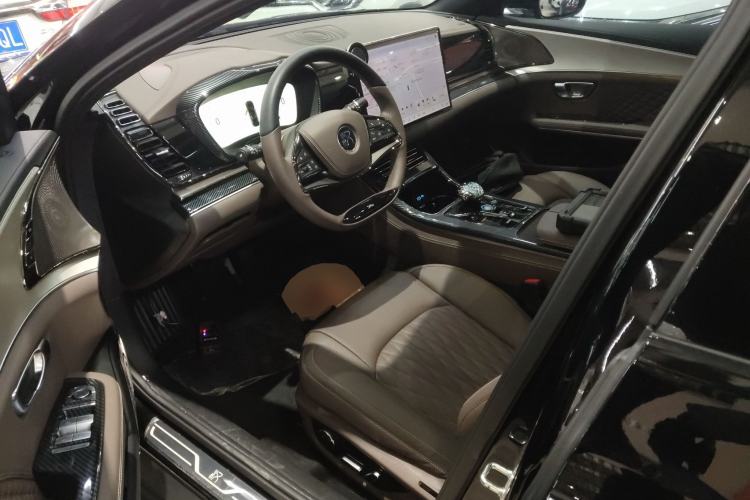 Used BYD Han 2024 EV Glory Edition 506KM Front-Wheel-Drive Premium Model
