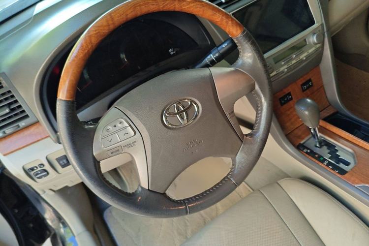 Used Toyota Camry 2011 200E Elite Sunroof Edition
