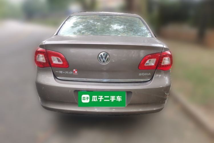 Used Volkswagen Bora 2012 1.6L Automatic Fashion Edition
