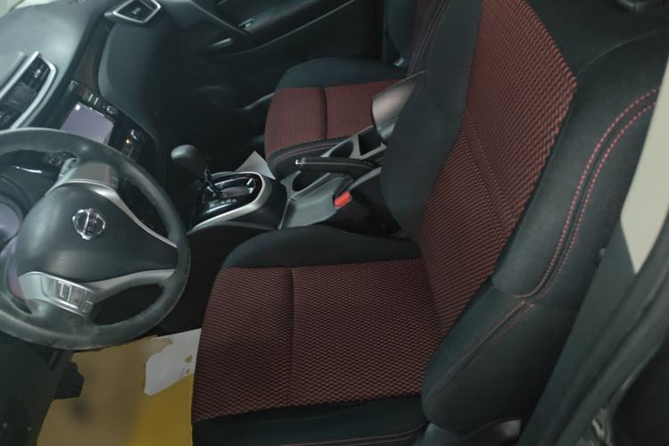 Used Nissan Qashqai 2017 2.0L CVT Elite Edition China V Standard Left Front Seat