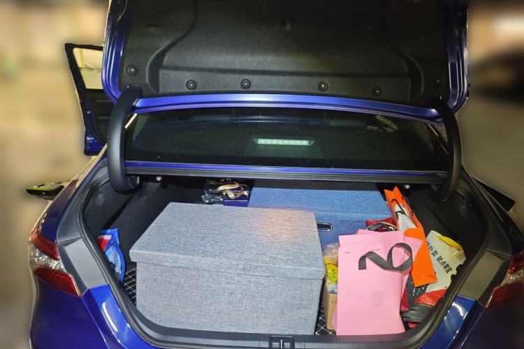 Used Toyota Camry 2019 Dual-Engine 2.5 HG Luxury Edition China VI Standard