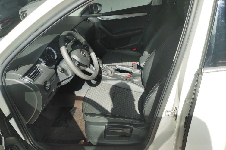 Used Skoda Octavia 2020 1.5L Automatic SmartDrive Luxury Edition Left Front Seat