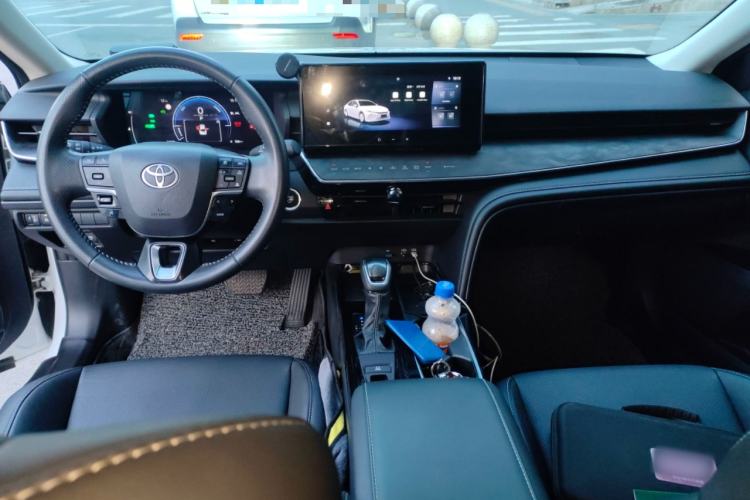 Used Toyota Camry 2024 Dual-Motor 2.0 HGVP Luxury Edition