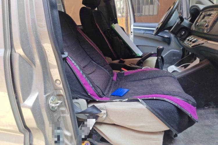 Used FORTHING Lingzhi 2022 M5L 1.6L Utility Model 7 Seats Left Rear Seat