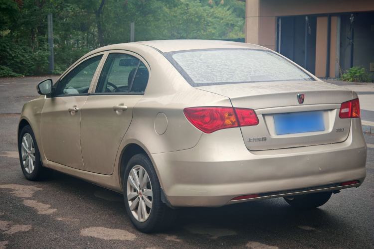 Used Roewe 350 2015 1.5L Automatic Luxury Sunroof Edition