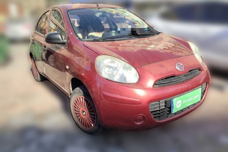 Used Nissan March 2015 1.2L Manual Easy-Enjoy Version
