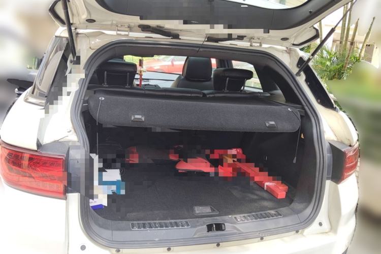 Used Land X7 2015 2.0T Panoramic Prestige Edition
