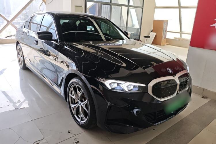 Used BMW i3 2024 eDrive 35 L
