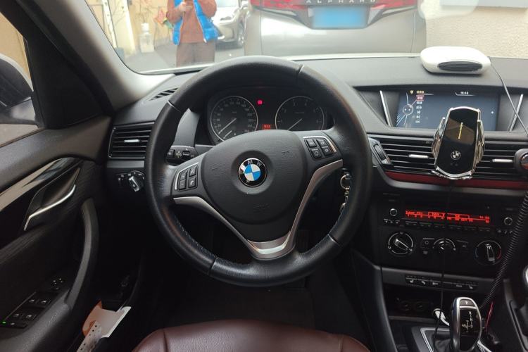 Used BMW X1 2015 sDrive18i Fashion Upgrade Edition