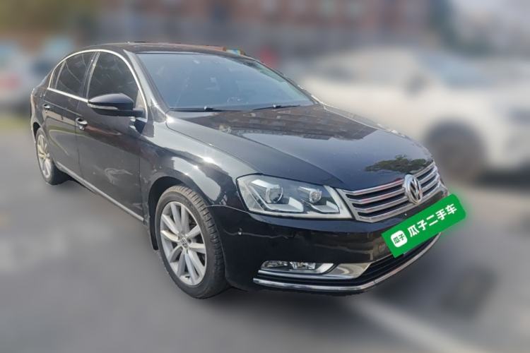 Used Volkswagen Magotan 2012 Facelift 1.8TSI Prestige Model Front Right 45 Deg