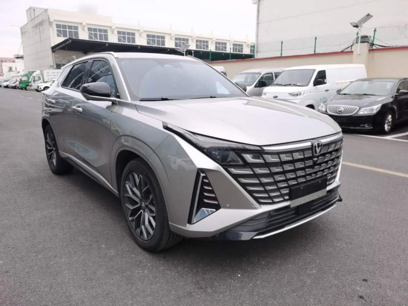 Used CHANGAN UNI-Z 2025 1.5T Premium Edition — 3
