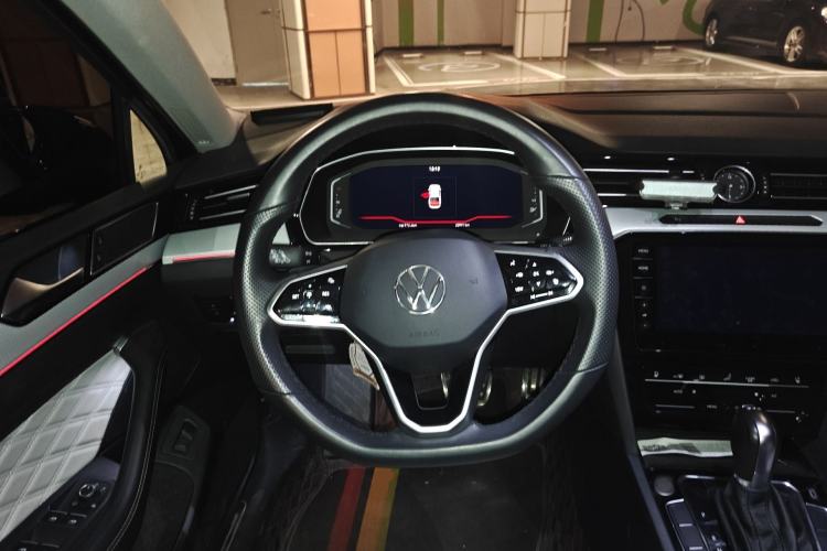 Used Volkswagen Magotan 2023 2 Million Units Commemorative Edition 330TSI DSG Luxury Version Steering Wheel