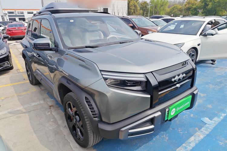 Used Formula Leopard Titanium 3 2025 501 km Four-Wheel Drive Drone Edition