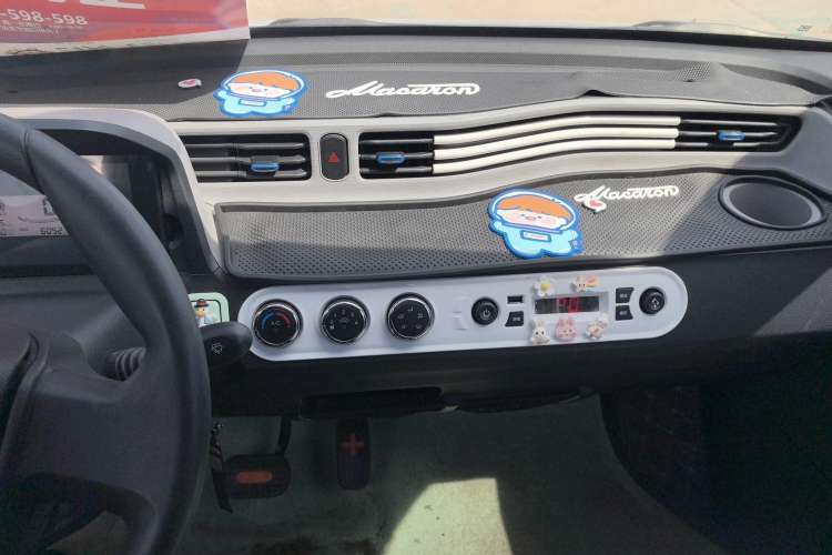 Used Wuling Hongguang MINIEV 2022 Easy Version Lithium Iron Phosphate