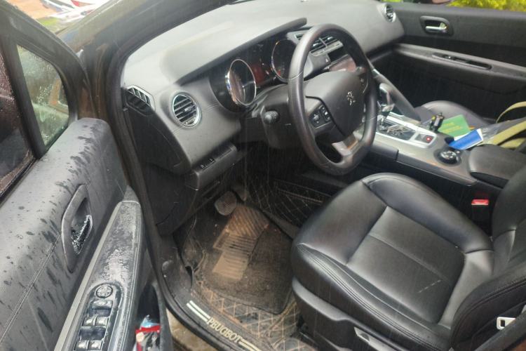 Used Peugeot 3008 2019 350THP Automatic Leading Edition Driver Seat