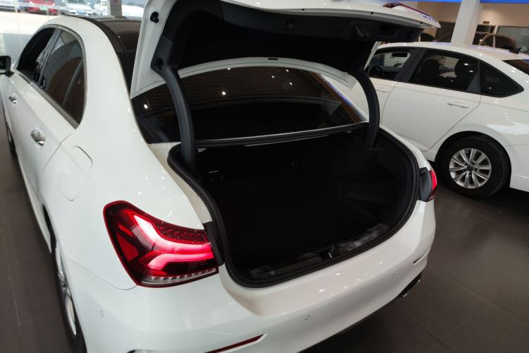 Used Mercedes-Benz A-Class 2022 Restyled A 200 L Sport Sedan Fashion Version Trunk