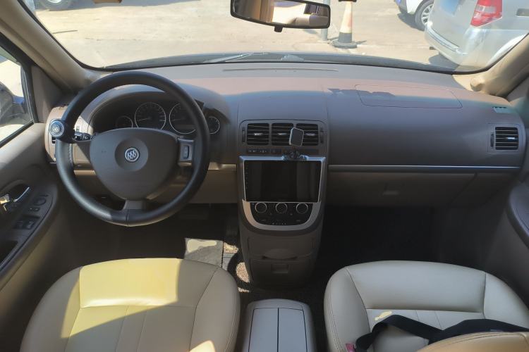 Used Buick GL8 2014 2.4L Classic Edition