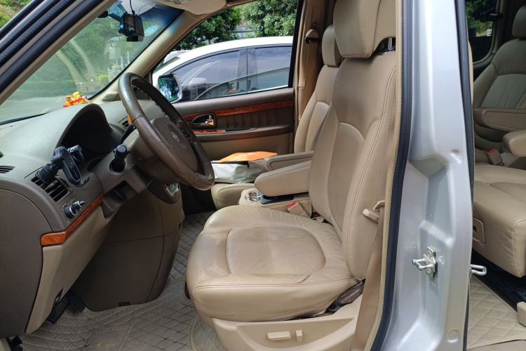 Used Buick GL8 2006 Lu Zun 3.0L GT Elite Edition
