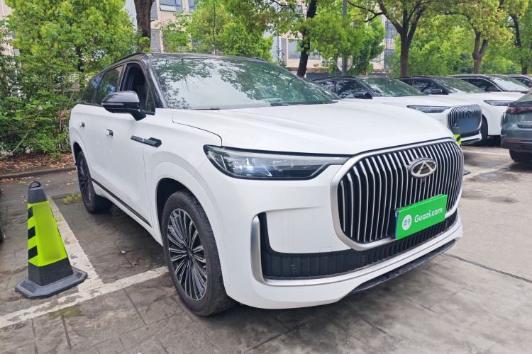 Used Chery Tiggo 9 2025 2.0T Automatic Two-Wheel Drive Luxury Edition 5 Seats Front Right 45 Deg