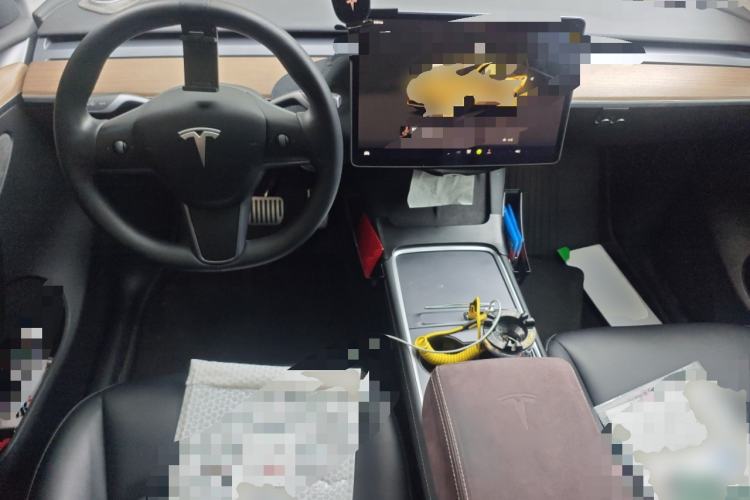 Used Tesla Model Y 2022 Rear-Wheel-Drive Version