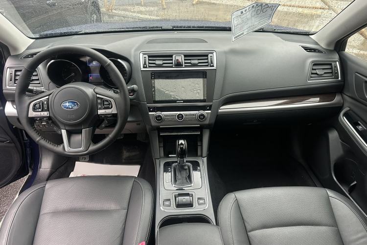 Used Subaru Outback 2017 2.5i Luxury Navigation Edition with EyeSight
