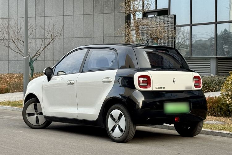 Used ORA Black Cat 2021 301 km Basic Version