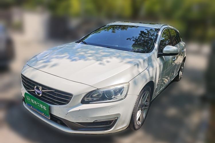 Used Volvo V60 2015 T5 Zhiya Edition Guazi used car, China used car export, Used car for sale, Used cars, Cheapest cars for sale