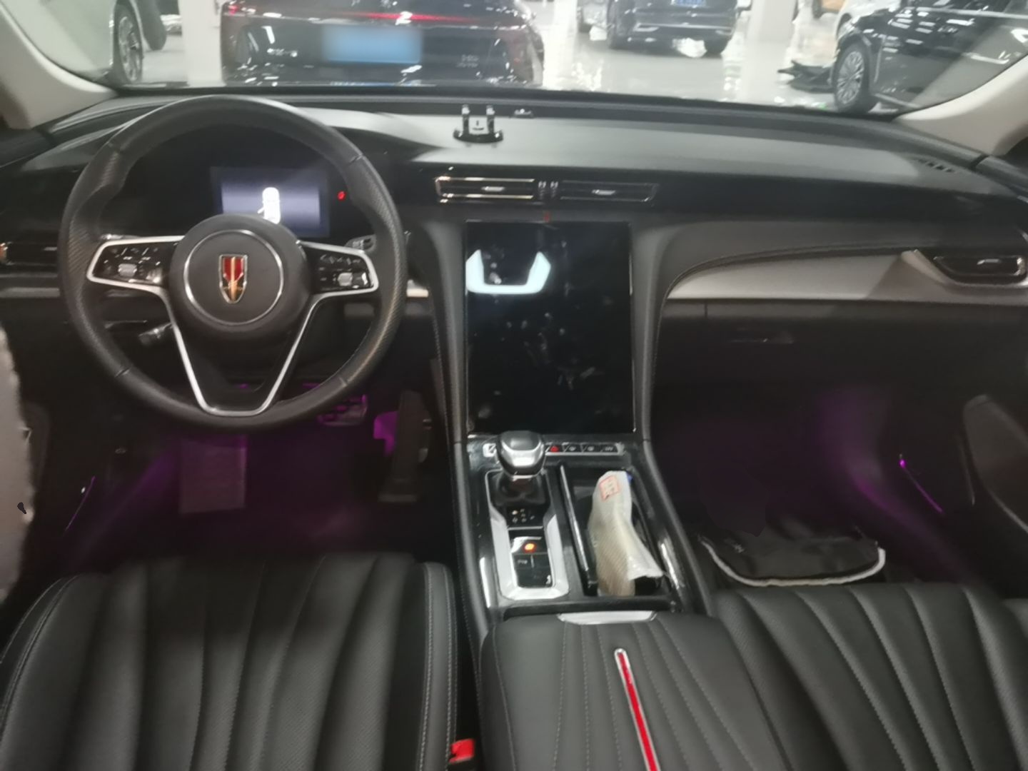 Hongqi H5 2024 1.5T DCT Smart Connect Flagship Edition - Chinese Trim Yun — снимка 12